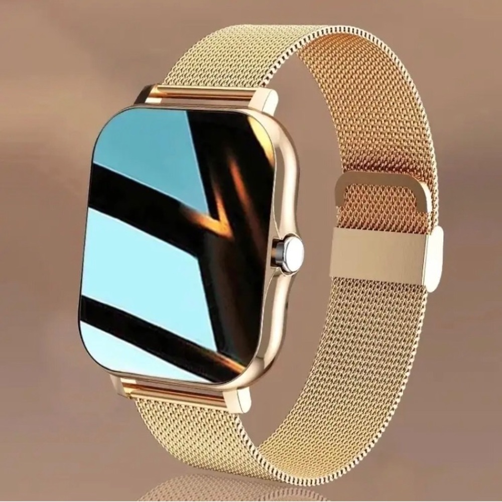 Fitness tracker smart watch